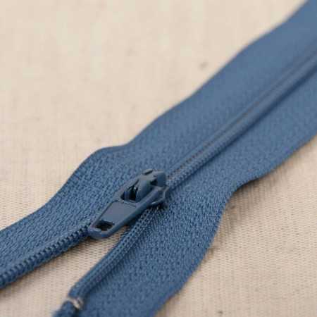 Fermeture non séparable fine polyester N°2 - Bleu jean - Coloris 839 - de 10 à 60 cm